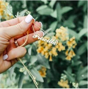 Customized gift ideas : My Little Necklace