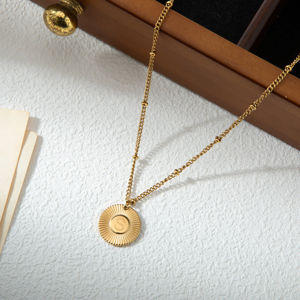 Sunshine Initial Pendant – Gold Personalized Necklace