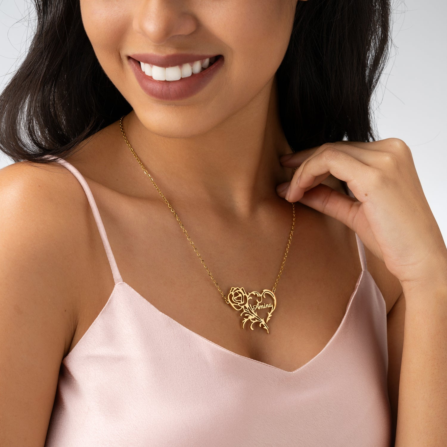 Custom Heart & Rose Name Necklace - Engraved Pendant