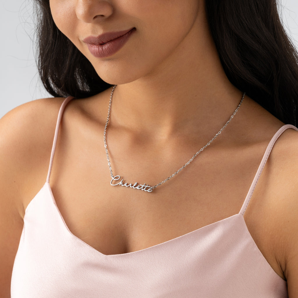 Signature Name Necklace – Horizontal Custom Script
