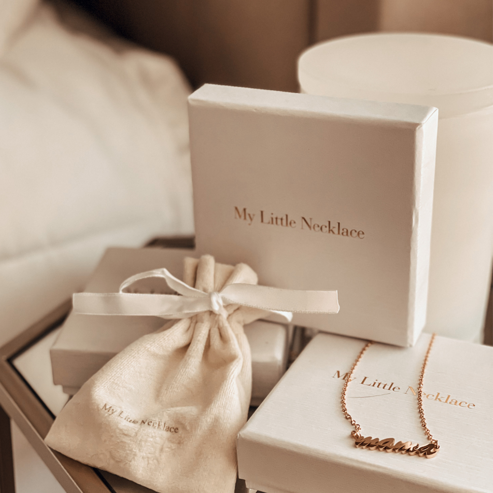 "mama" Original Name Necklace