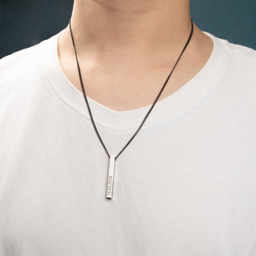 Personalized Men 3D Bar Pendant Necklace in Silver