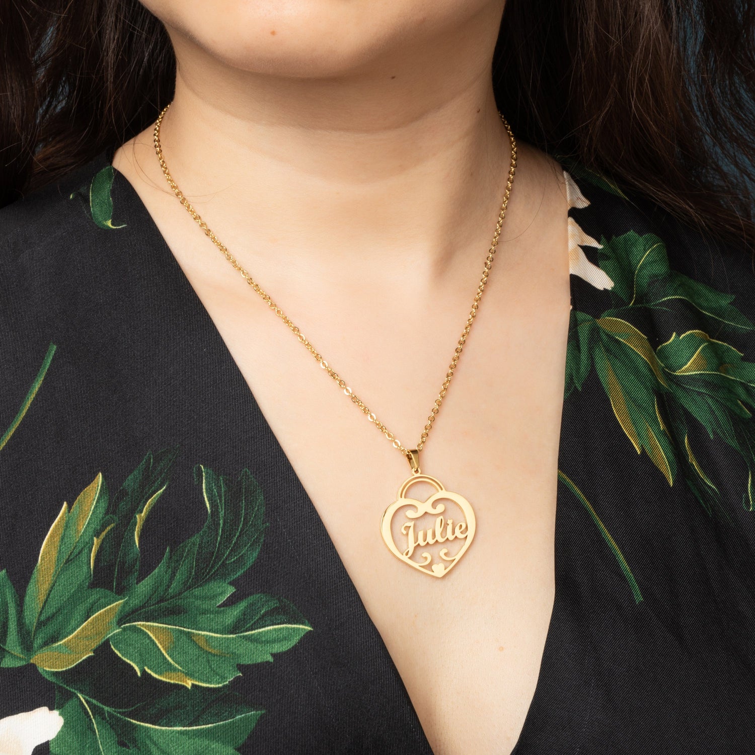 Collar con colgante de corazón